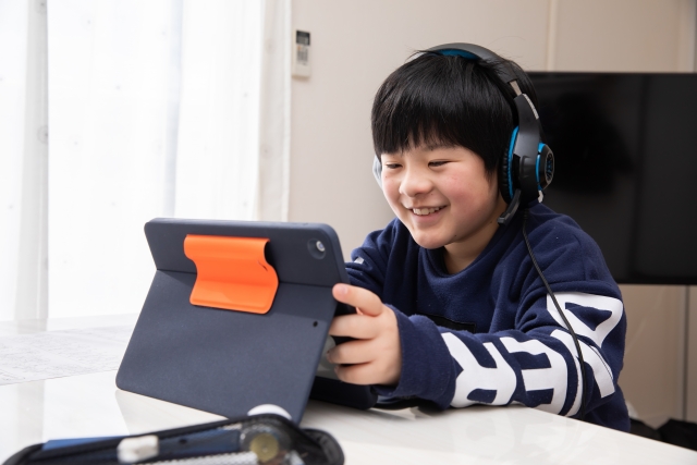 不登校で居場所をお探しなら明光フリースクールへ！